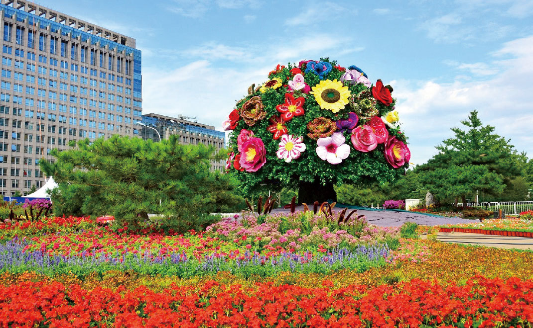 東單東南角“同根共榮”花壇